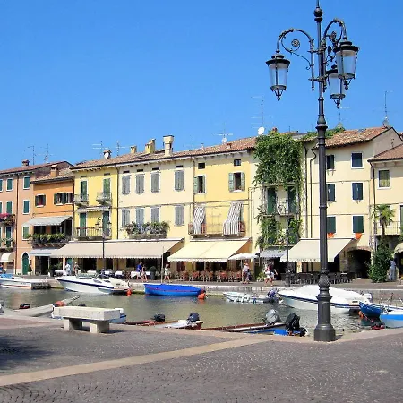 Casa vacanze Belvilla By Oyo Sole Del Garda Quinto Sette *
