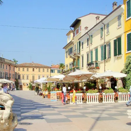 Near Garda Hébergement de vacances Lazise