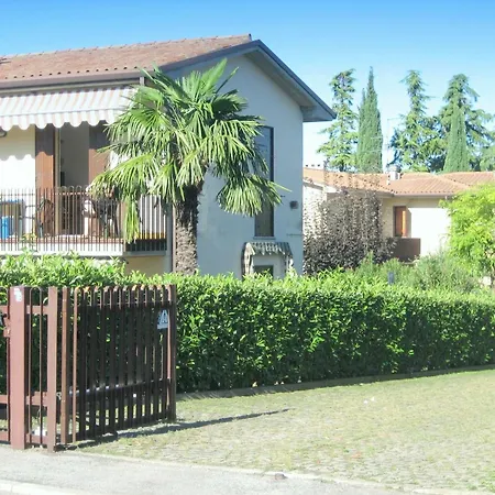 Near Garda * Lazise