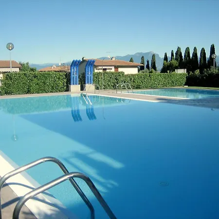 Near Garda *
